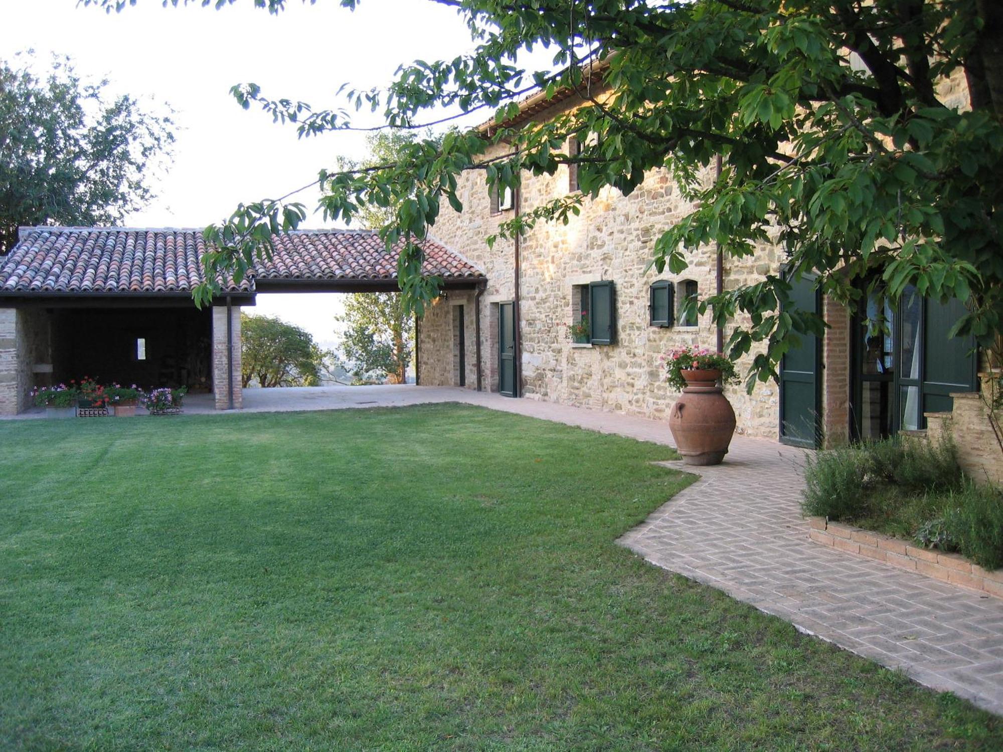 Azienda Agraria Montelujano Gubbio Bagian luar foto